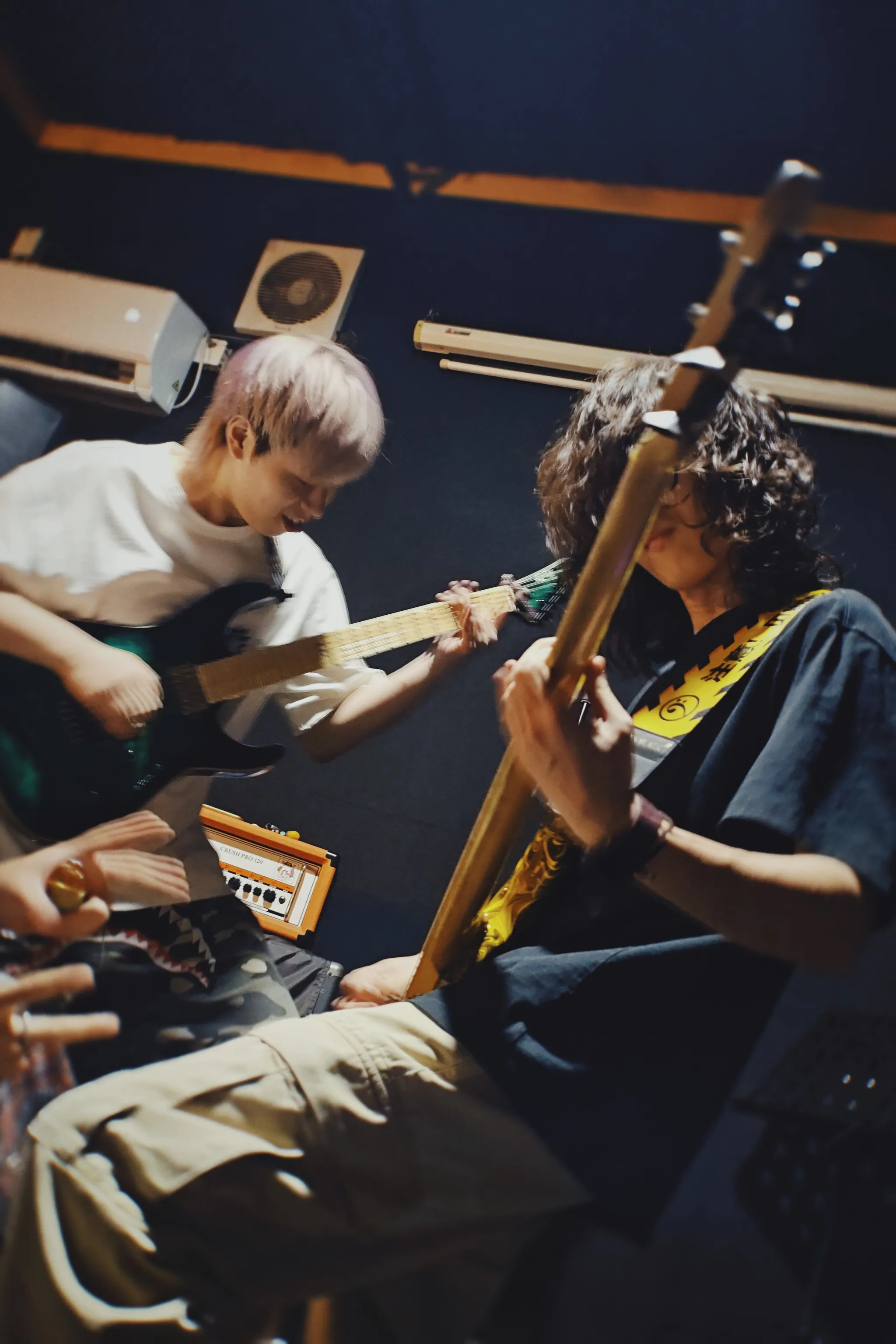 NICO BUCKER live still